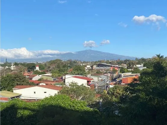 Modern Penthouse with Spectacular Views in Escazú - image 4