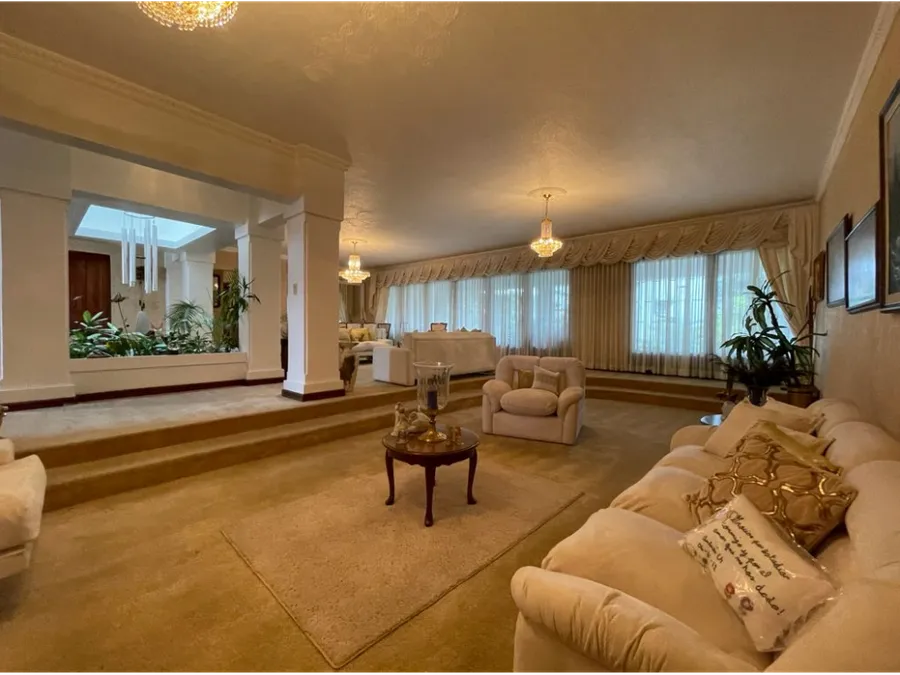 Exquisite House in Montenegro Urbanization - image 6