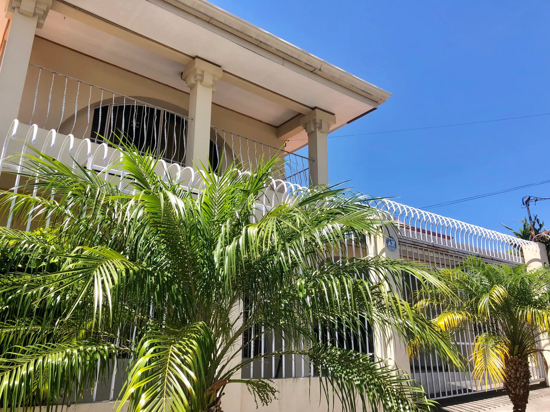 Sale / Nice House in Trejos Montealegre Residential, San Rafael, Escazu, San Jose - image 3
