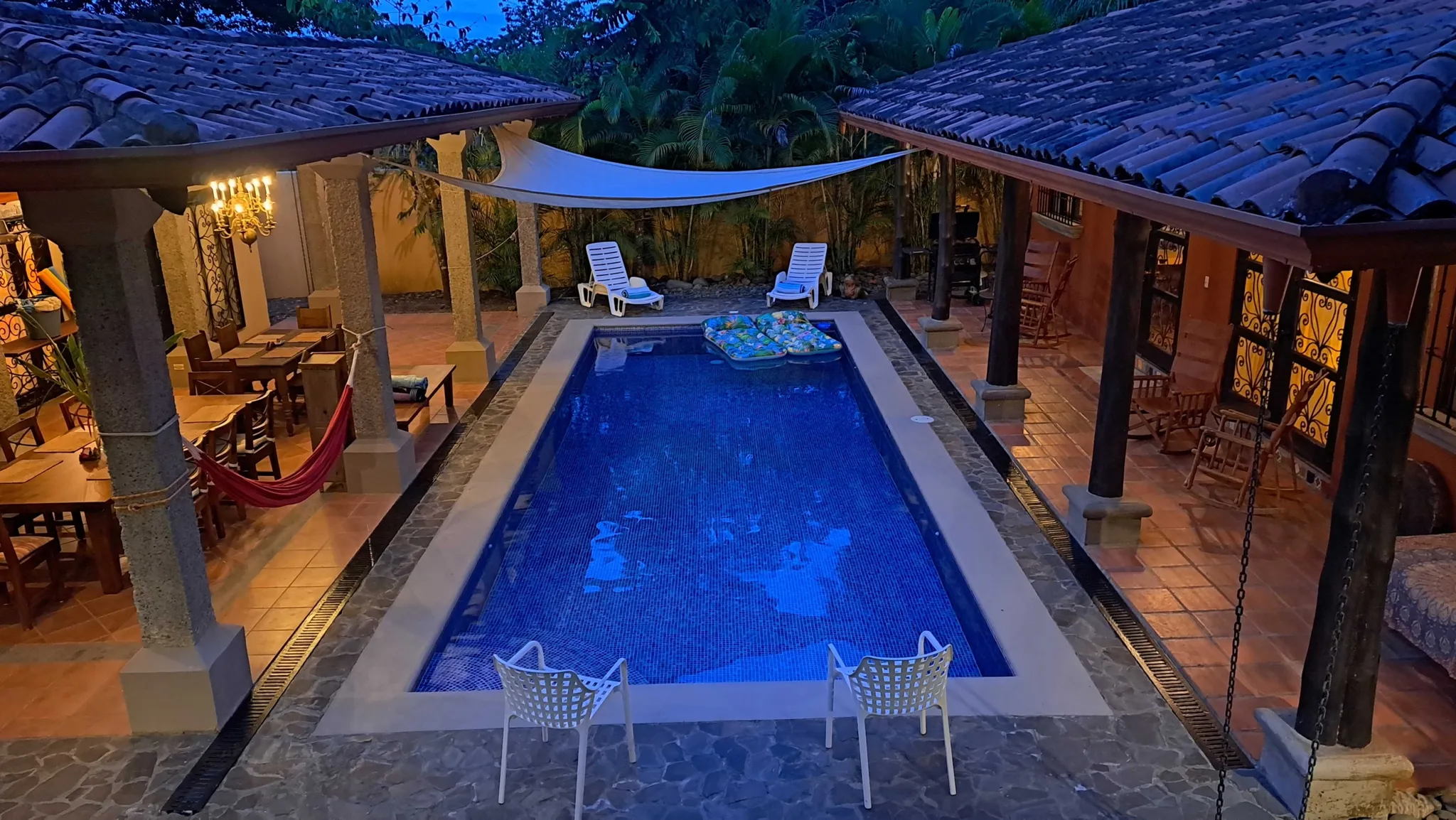 Five bedroom luxury resort villa with pool near Playa Hermosa, Puntarenas - image 12