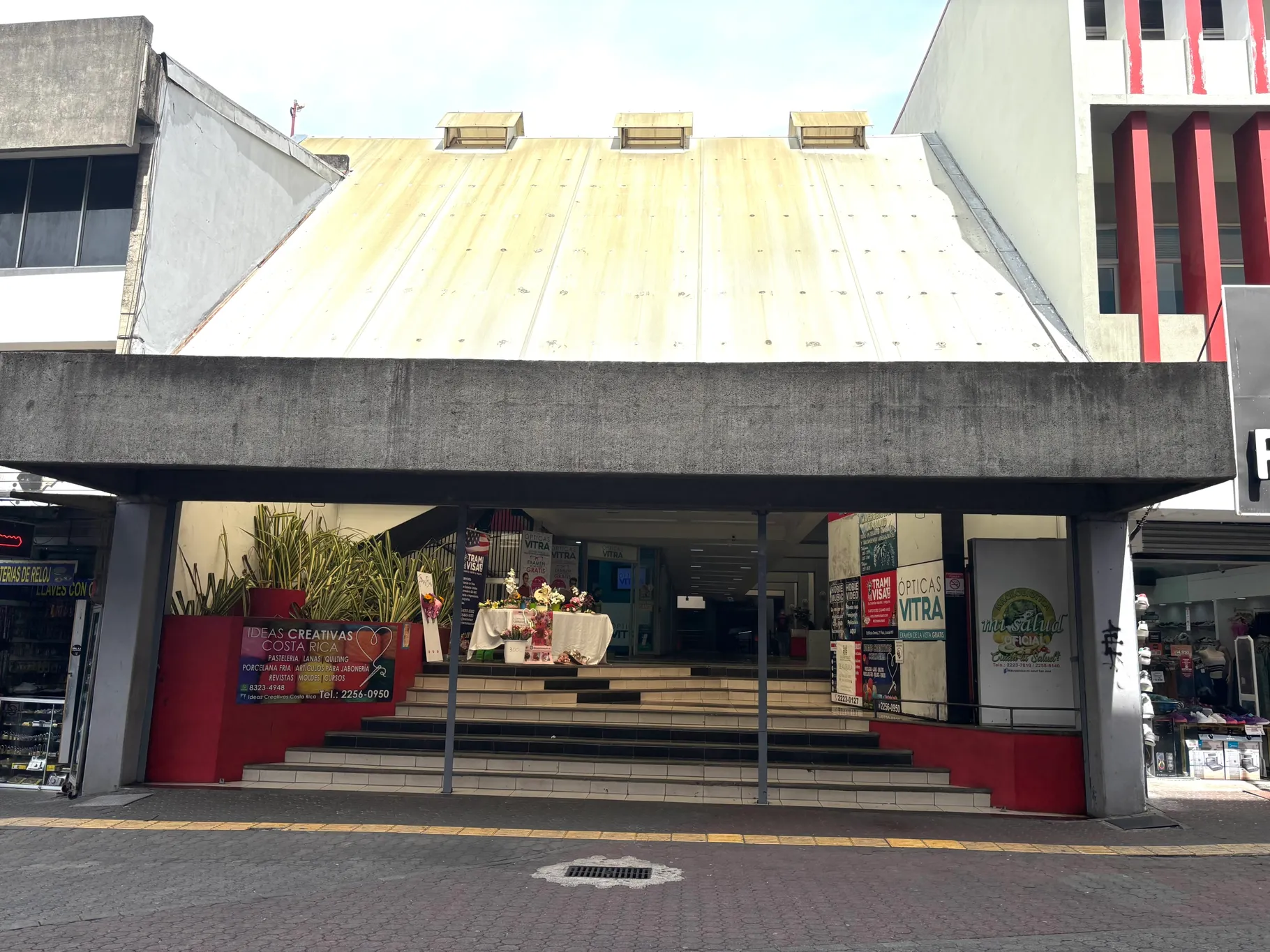 LOCALES COMERCIALES EN LA CAPITAL , SAN JOSE - image 2