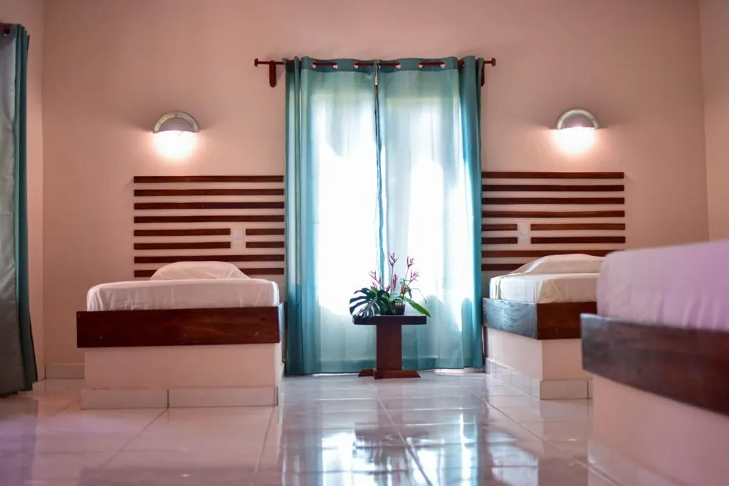  Villas Resort With Extraordinary Ocean View, For Sale!!! - image 5