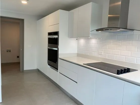 Luxury 2 or 3 -Bed Apartment in Escazú: New Development - image 11