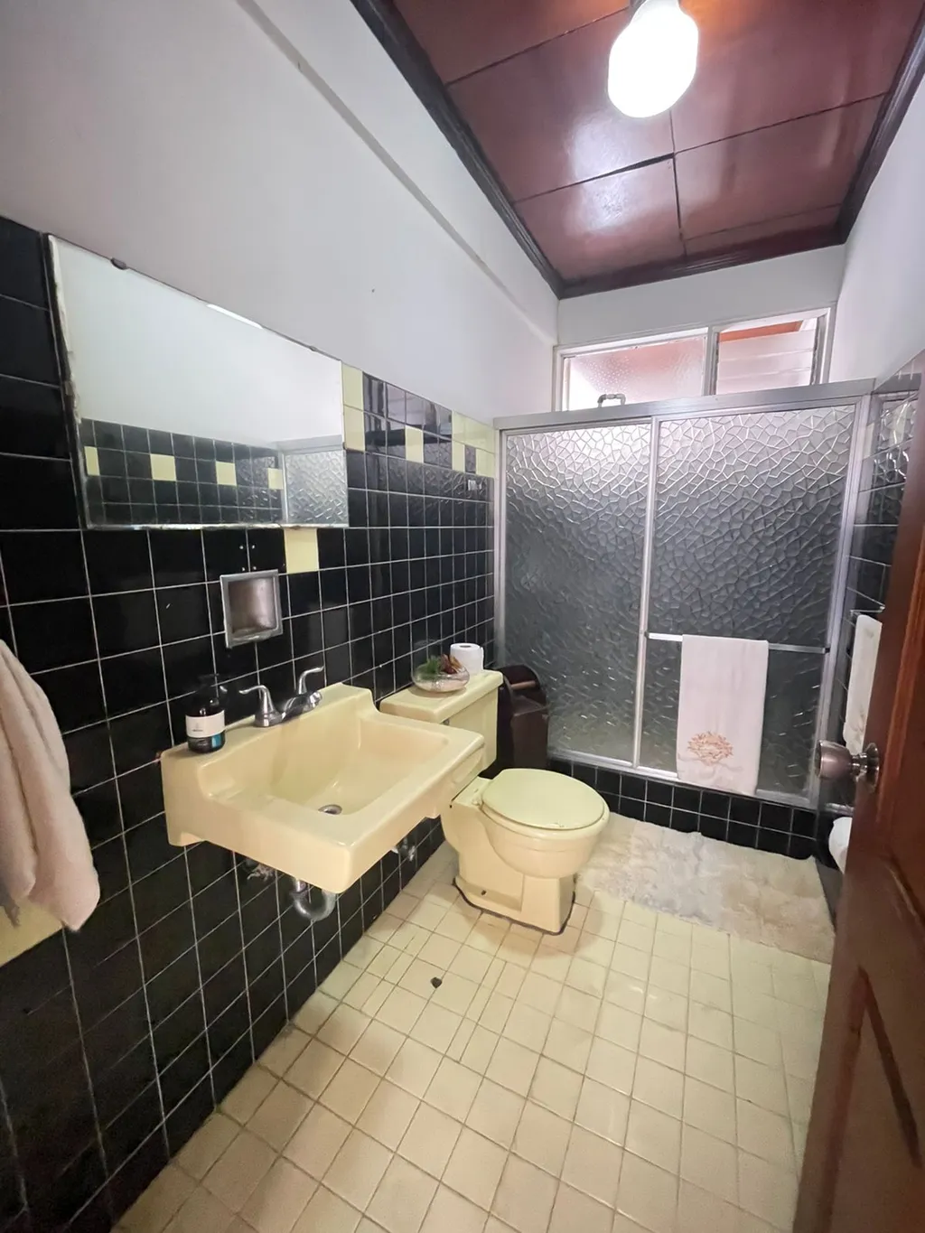 House for Sale in Downtown Alajuela - image 12