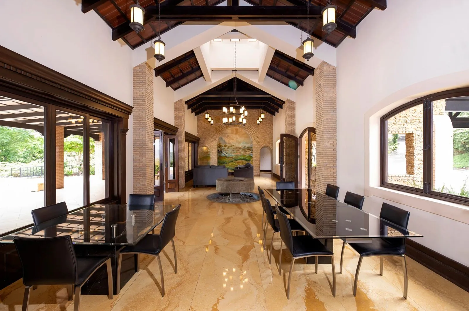 Tuscan-Style Luxury with Breathtaking Views, Privacy, and Sophistication - image 9