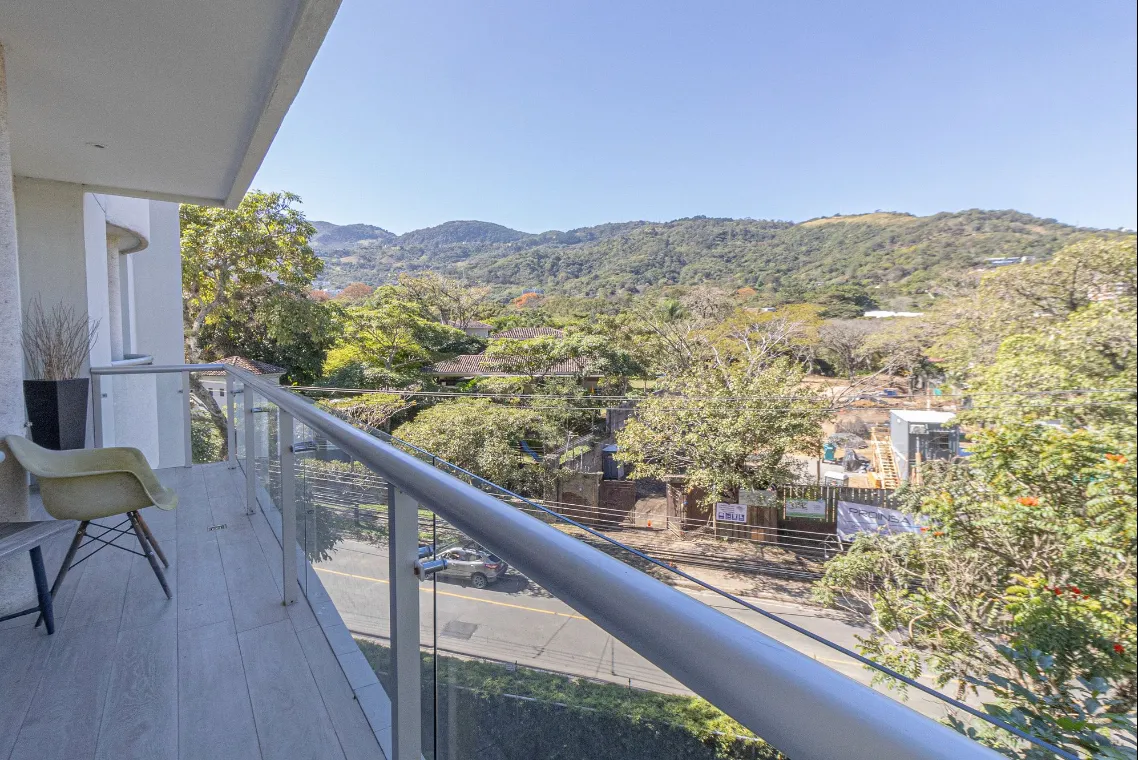 Vendo Condominio en San Rafael de Escazú - image 2
