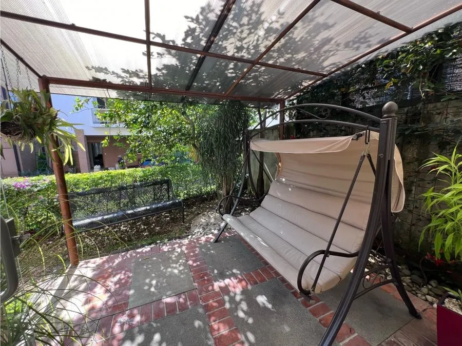 Selling a Beautiful Condominium in Santa Ana Centro - image 5