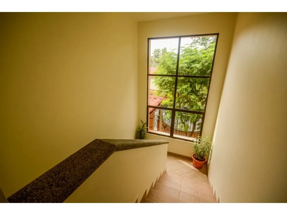 Beautiful House for Sale in Jaco Town - image 4