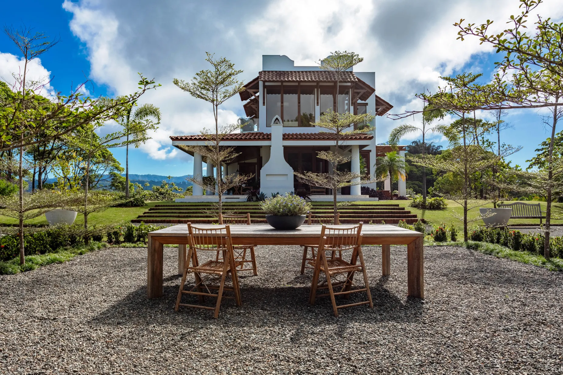 CASA CONSTRUIDA A MEDIDA CON 2 LOTES EN DOMINICAL, COSTA RICA - image 9