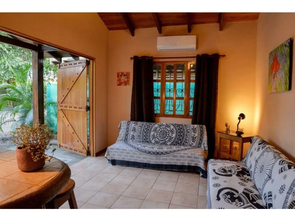  Beautiful Fully-Equipped House In Playa Hermosa - image 3