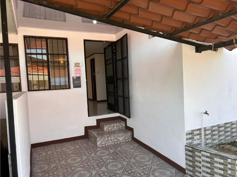 SE VENDE FOR SALE CASA EN CODOMINIO DE UN NIVEL EN PAVAS - image 3