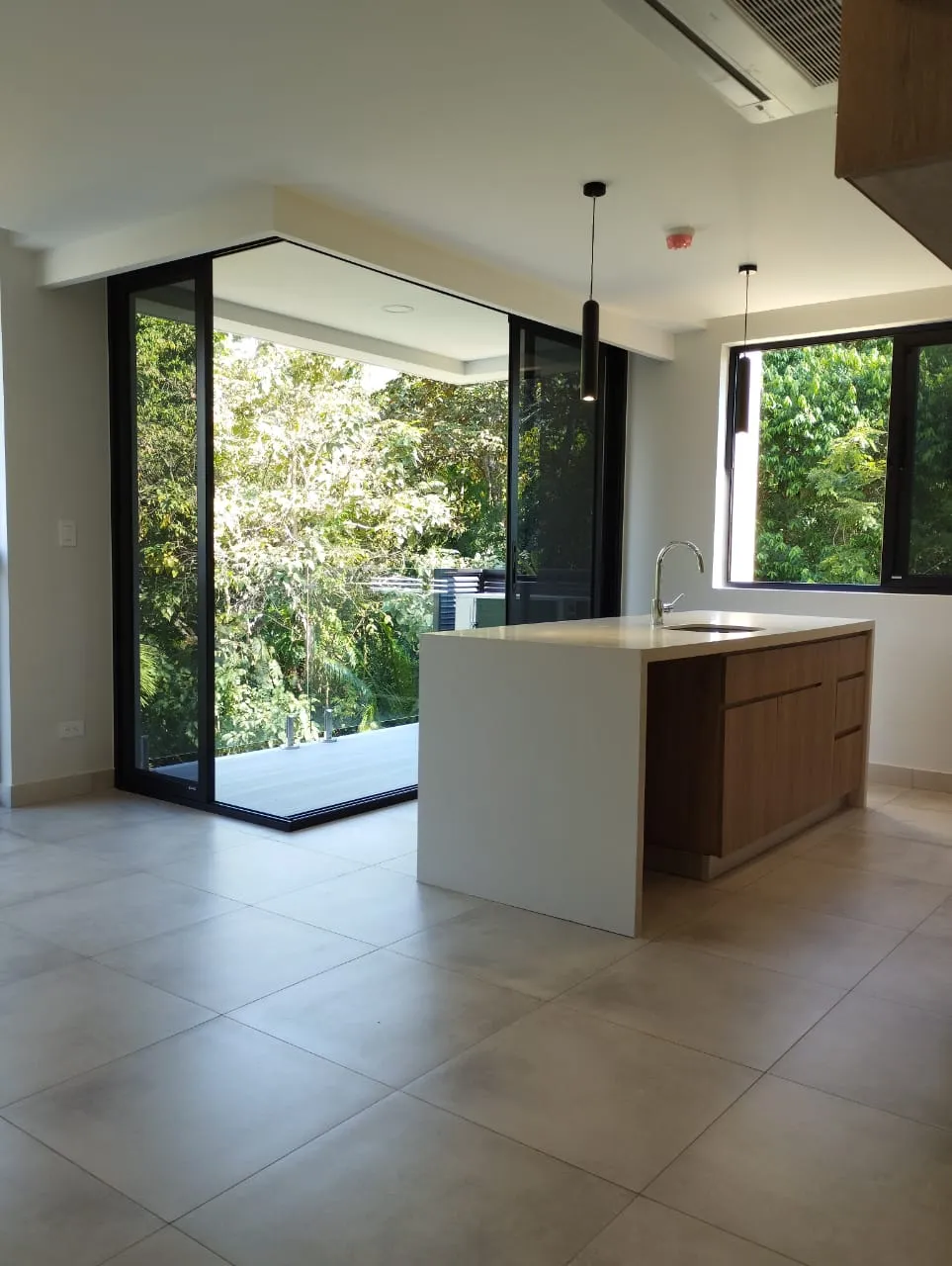 Own a Piece of Paradise – Stunning New Condo in Jaco Beach - image 2