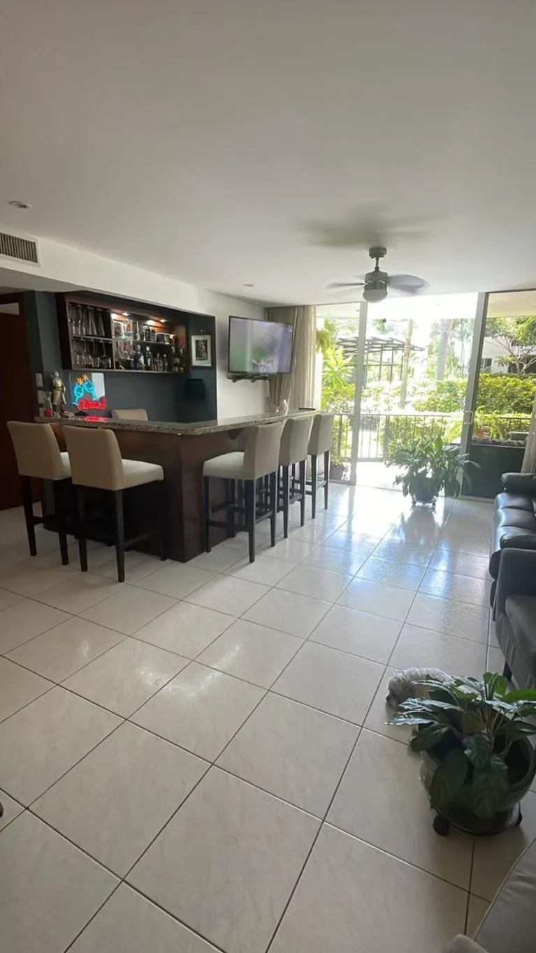 Sell Apartment in Condominium, Santa Ana, San Jose - image 2