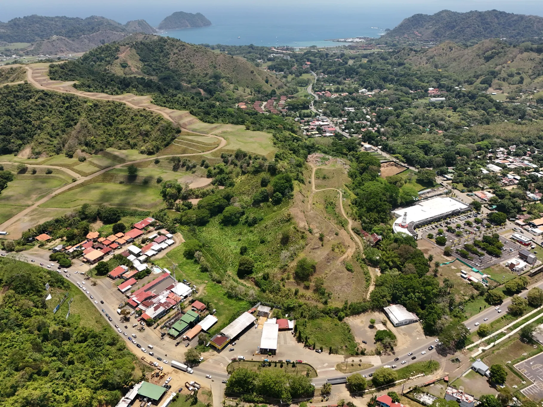 🌄 Prime Development Opportunity in Herradura – 206,657 m² with Ocean & Mountain Views 🌊🌿 - image 14