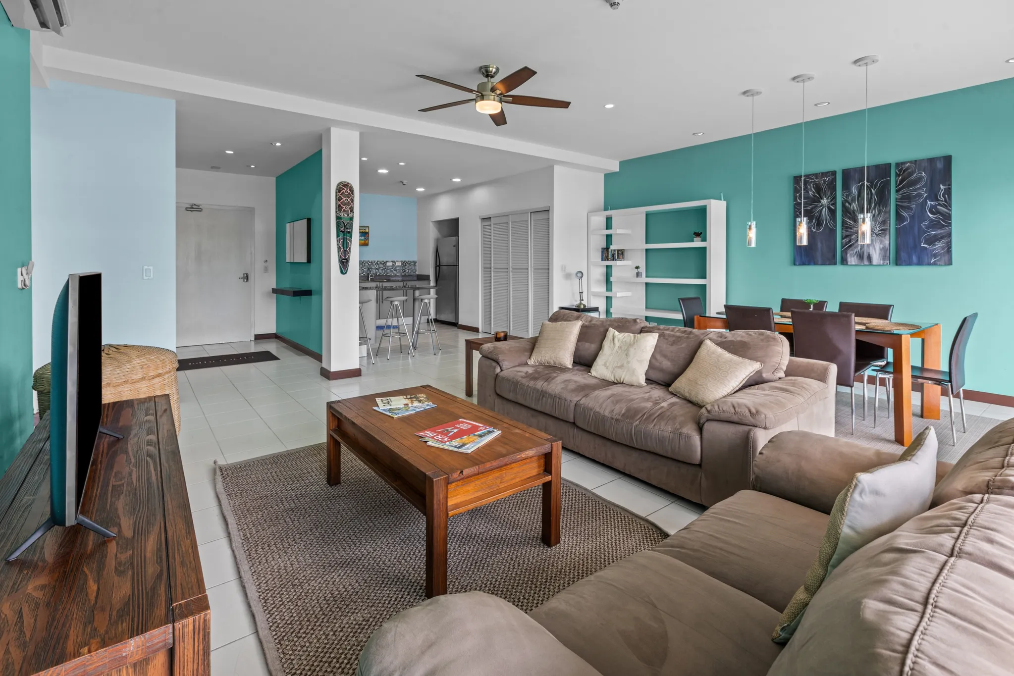 6th Floor 3-bedroom JacoBay Condo with Panoramic Sunrise, Mountain and Ocean Views - image 9