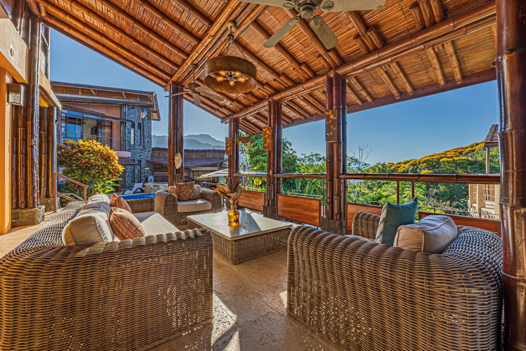 LUXURIOUS TROPICAL LIFESTYLE HOUSE IN DOMINICAL, COSTA RICA – CASA RAMON - image 13