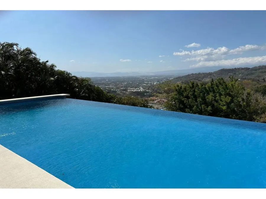 Luxury Home in Alto de las Palomas: Pool, Security, & Stunning Views - image 12