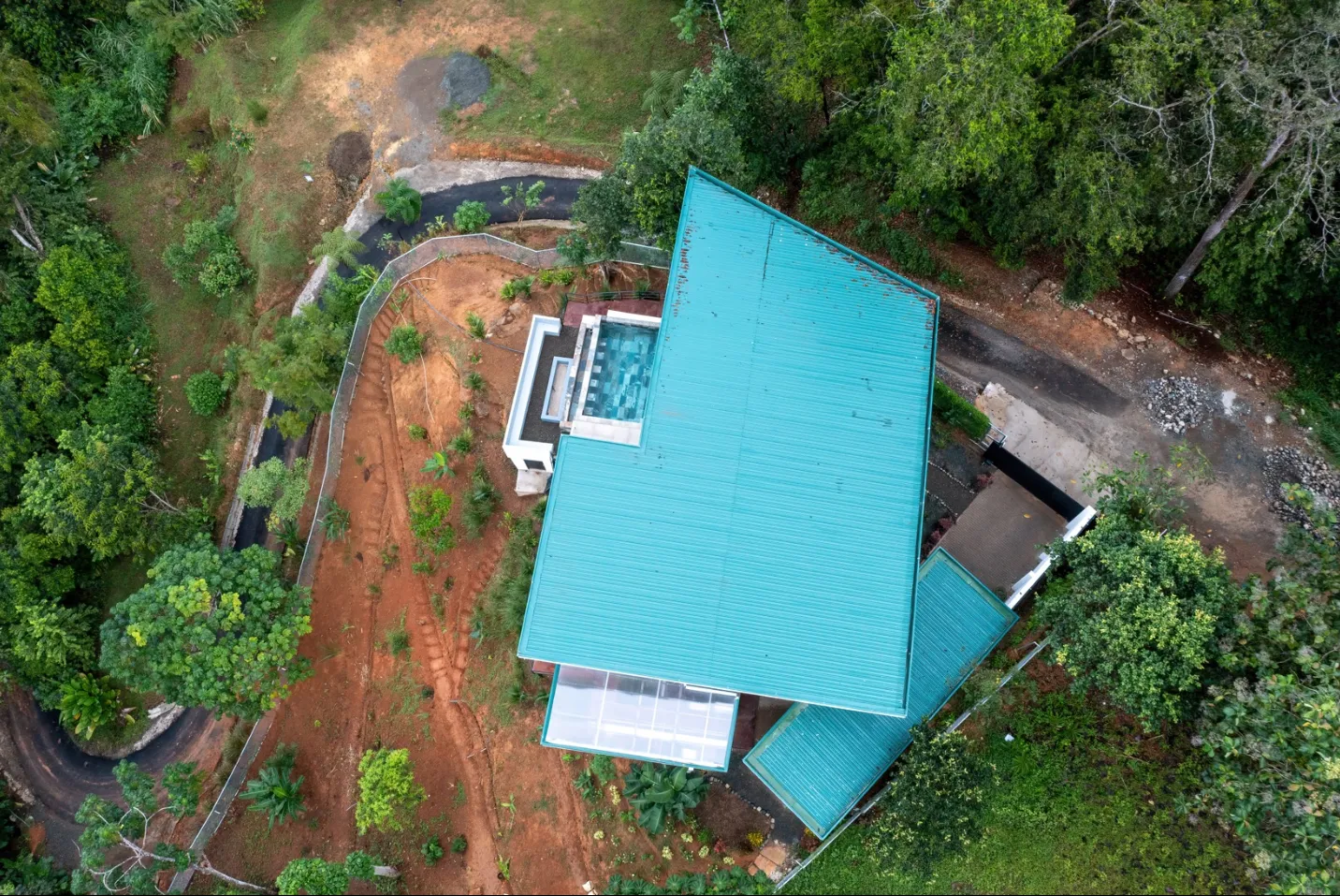 LUXURY INVESTMENT PROPERTY WITH STUNNING OCEAN VIEWS IN UVITA, PUNTARENAS - image 3