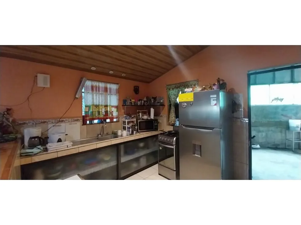 Practical home in Manuel Antonio - image 10