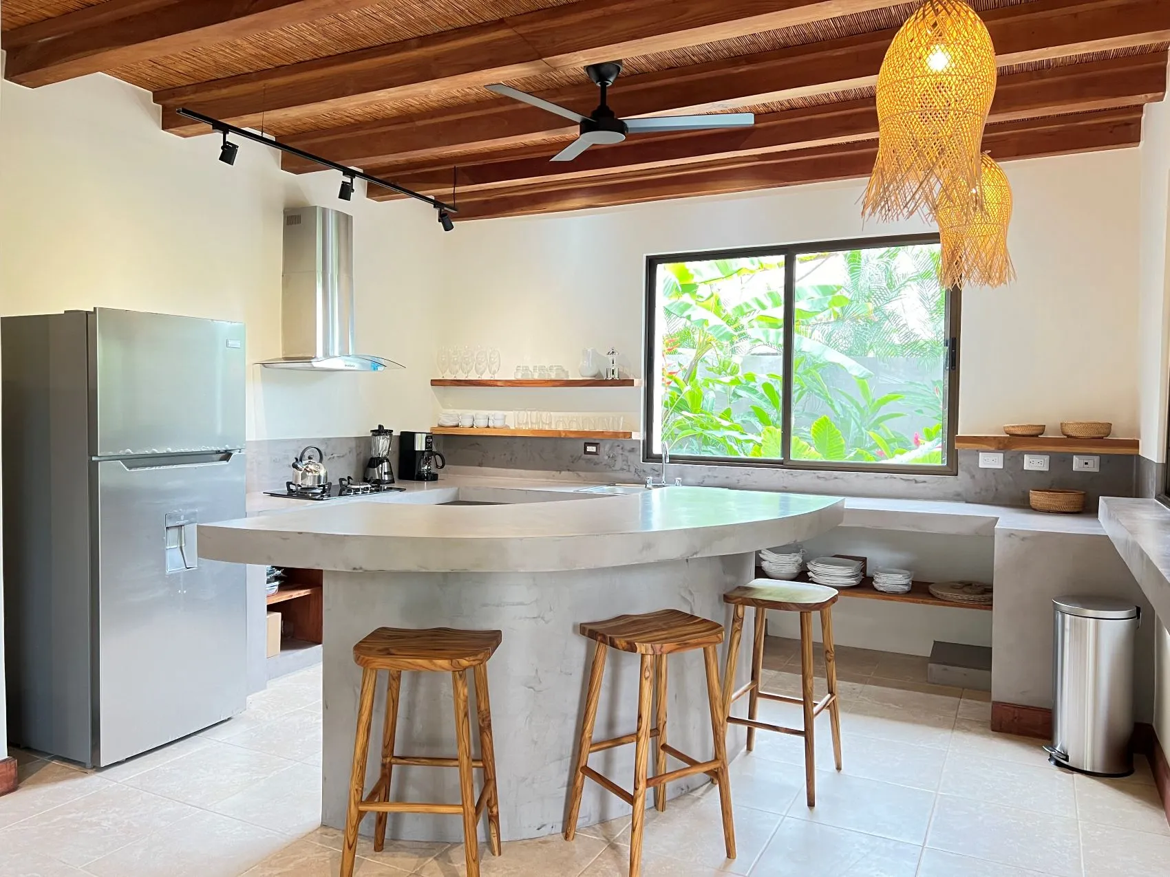 3 Bedroom Beach house foot steps from Playa Hermosa Santa Teresa - image 6