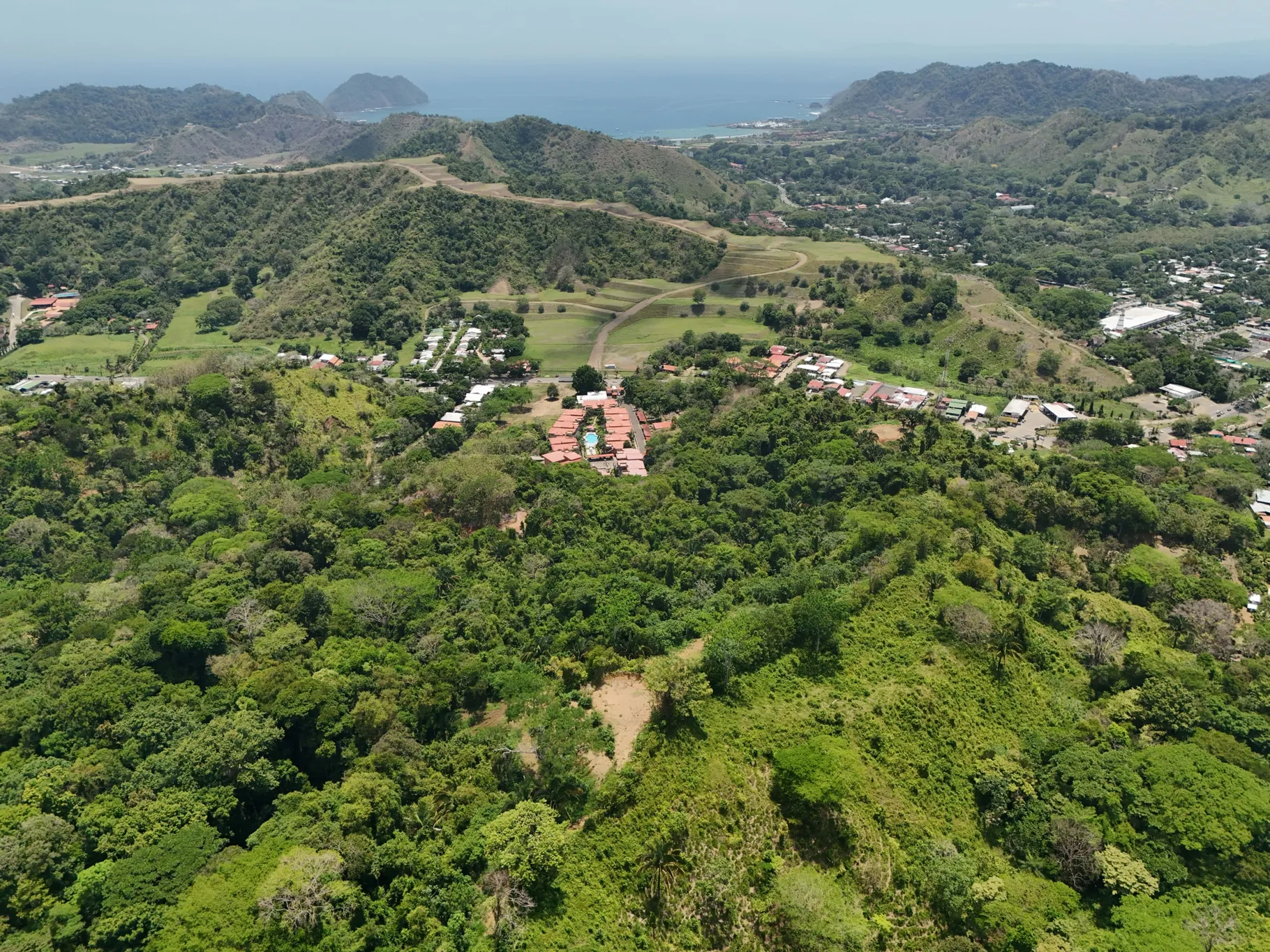 🌄 Prime Development Opportunity in Herradura – 206,657 m² with Ocean & Mountain Views 🌊🌿 - image 11