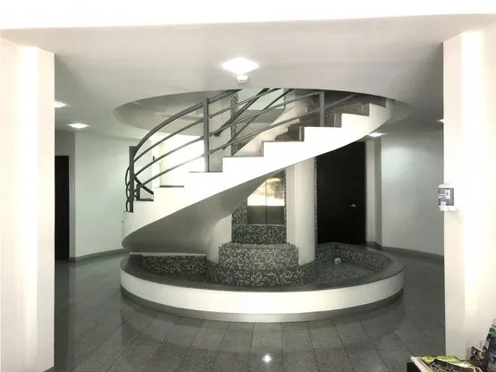 Rent / Office, Oficentro Prisma Business Center, Escazu, San Jose  - image 2