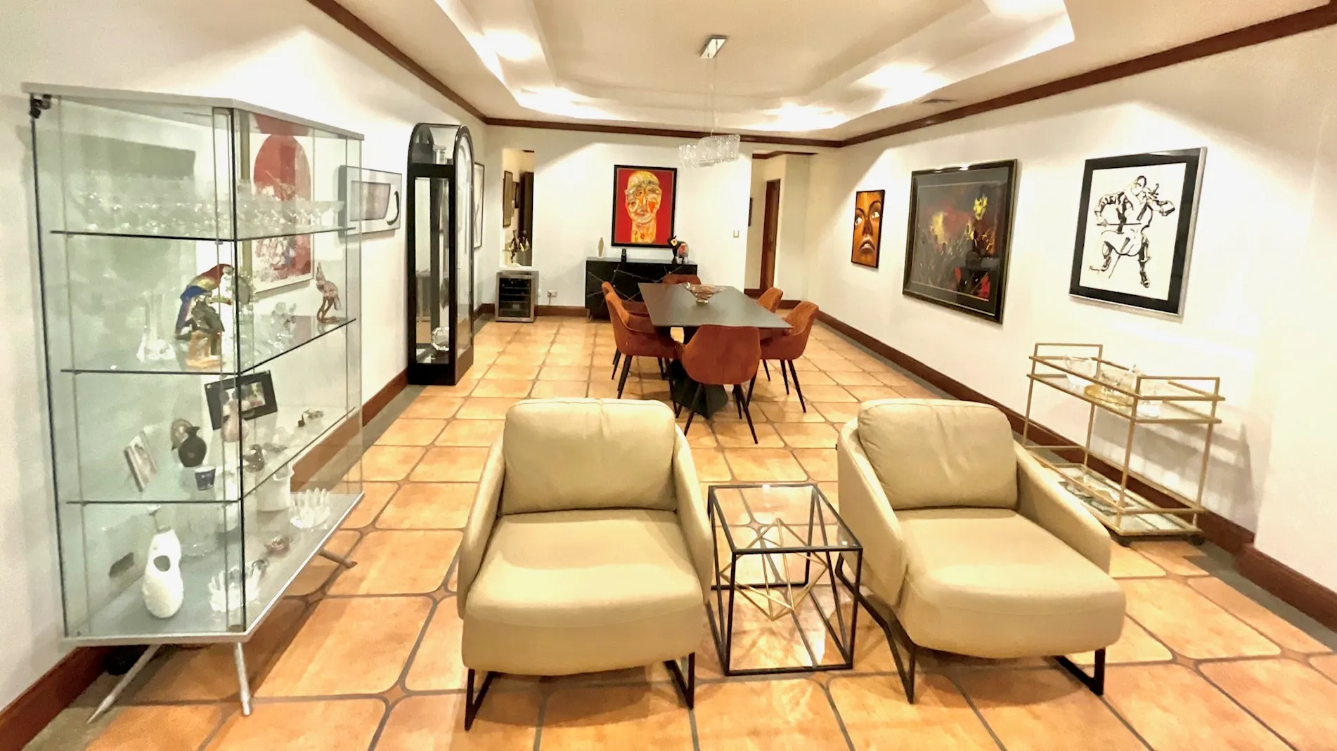 For Sale: Independent House in Trejos Montealegre – Escazú - image 2