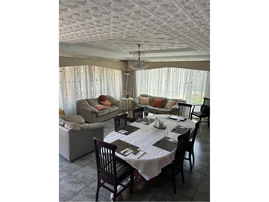 FULLY FURNISHED ONE-LEVEL HOUSE FOR RENT IN LA FAVORITA, ROHRMOSER - image 13