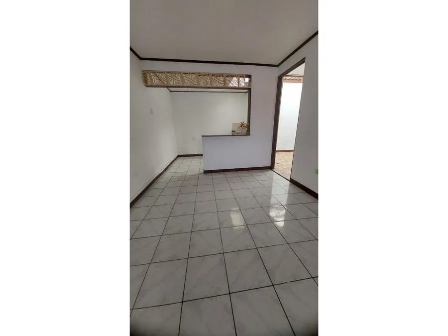 SE VENDE FOR SALE CASA EN CODOMINIO DE UN NIVEL EN PAVAS - image 12