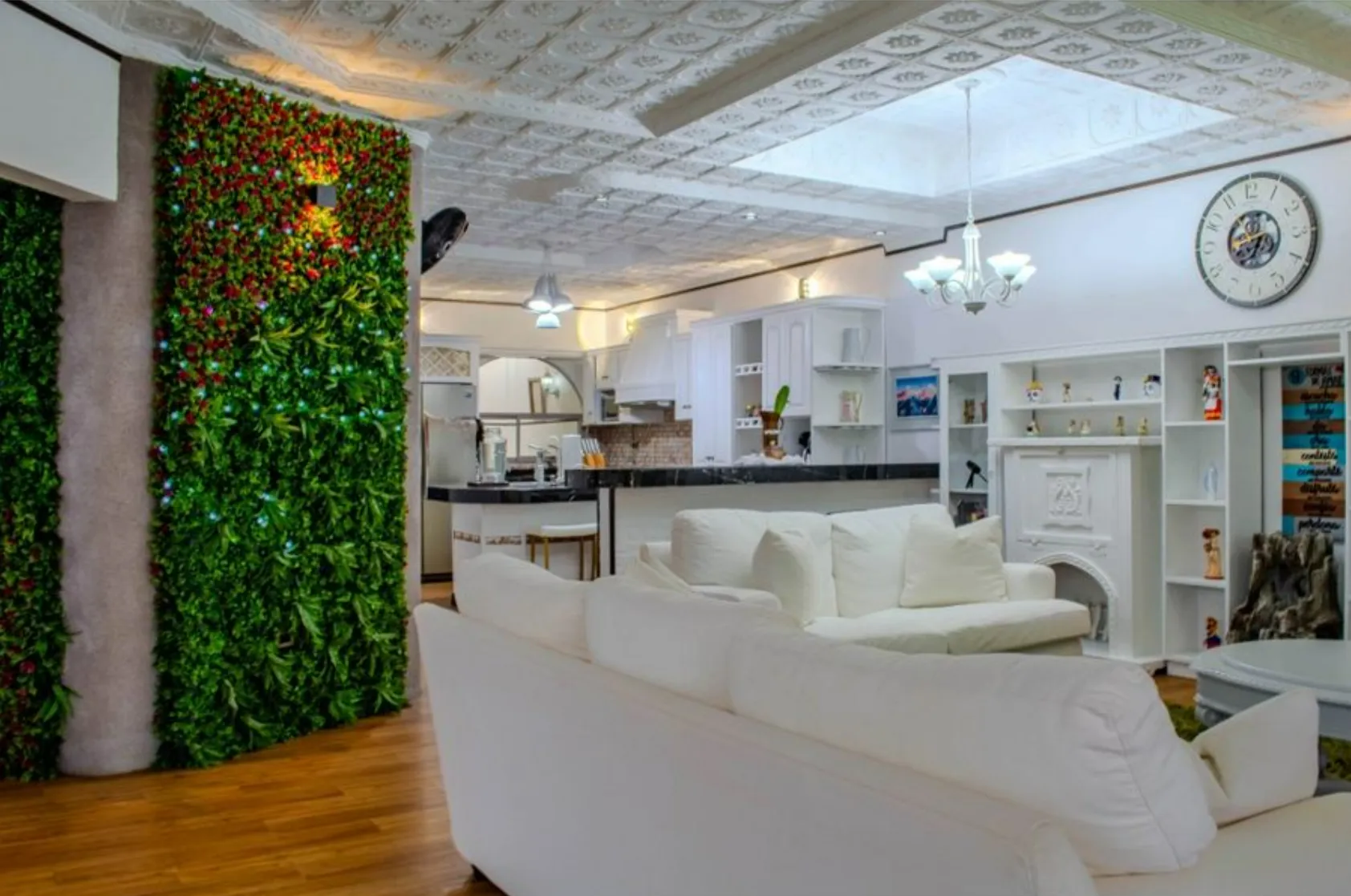 LUXURIOUS AND REFRESHING HOUSE IN PEREZ ZELEDON, COSTA RICA - image 4