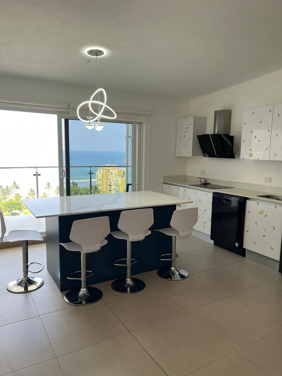 Viva Jacó Condo– Amazing Ocean View, 17th Floor - image 3