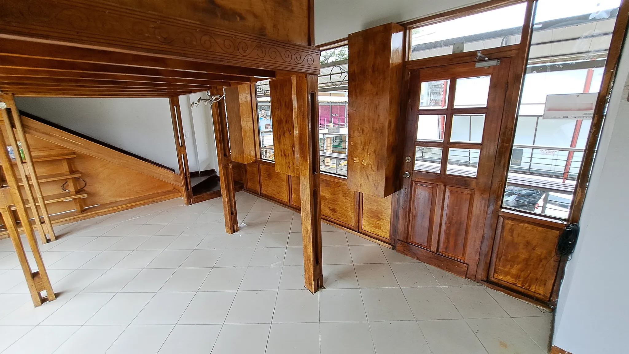 Shop Space with Loft in Jacó’s downtown Plaza Coral for Sale or Rent - image 11