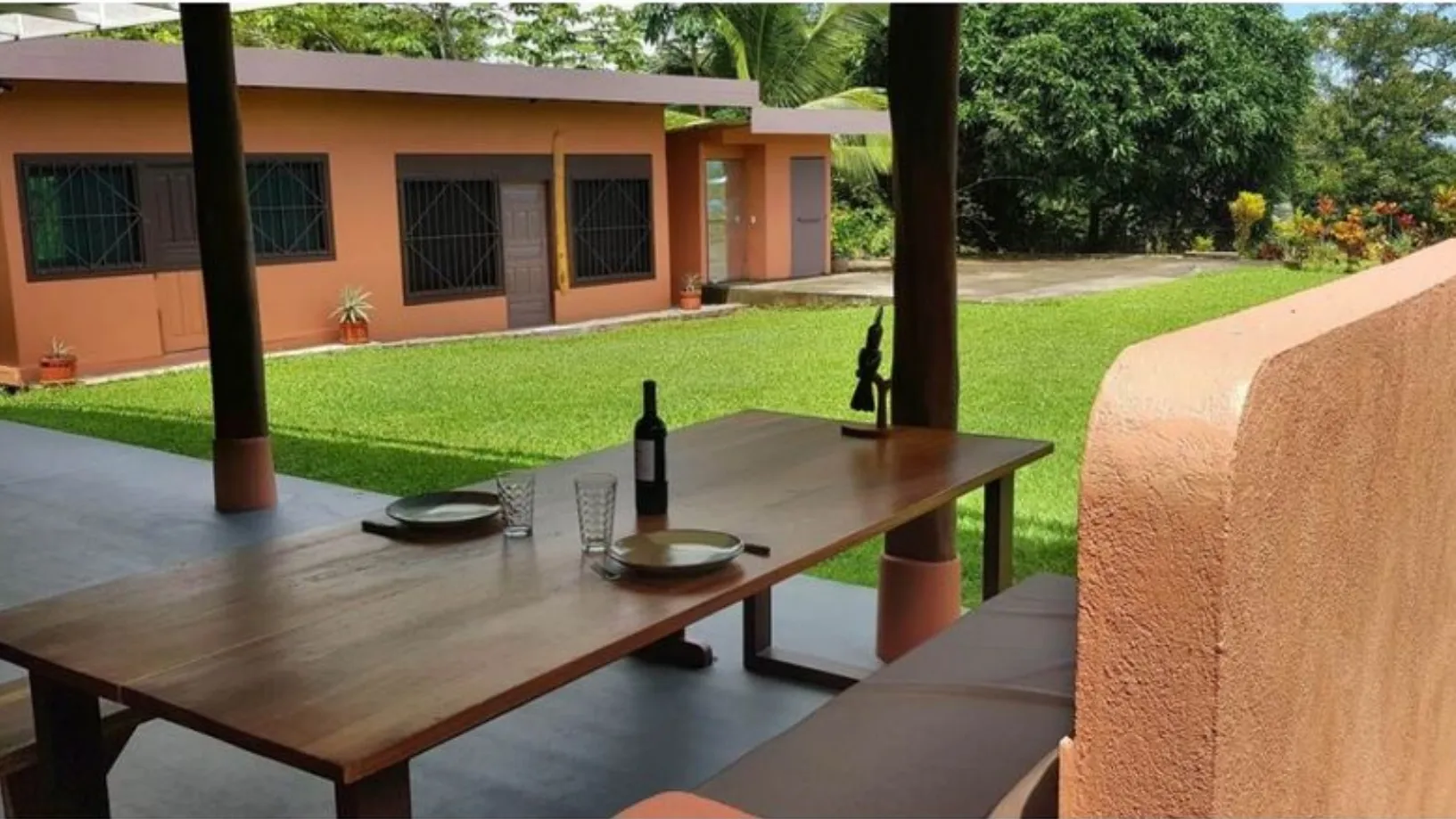 PARADISE GETAWAY HOUSE IN PUERTO JIMENEZ, COSTA RICA - image 5