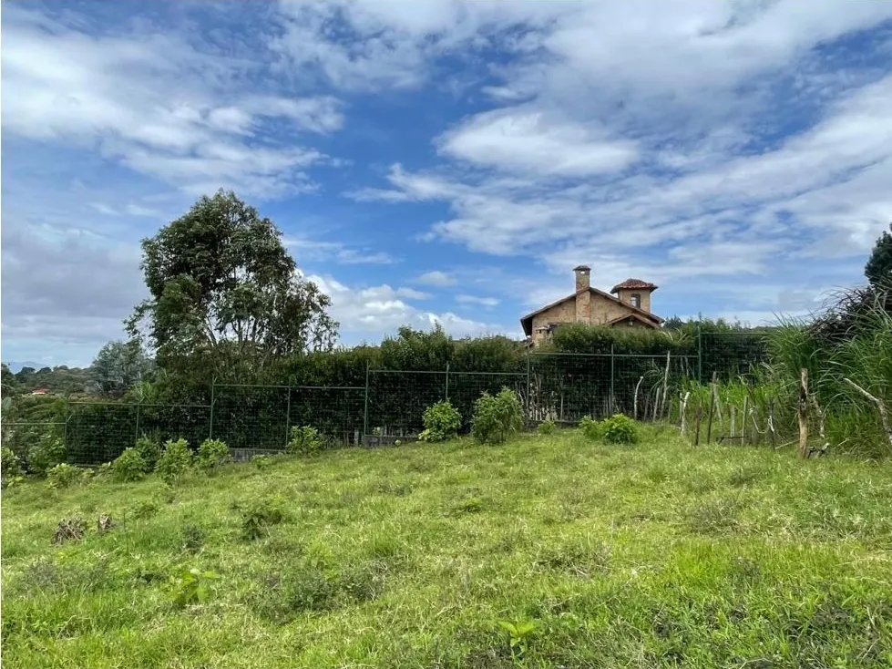 For Sale: This beautiful 1.12-hectare estate in Santa Cecilia de San Isidro de Heredia, on Caricias Street. - image 14