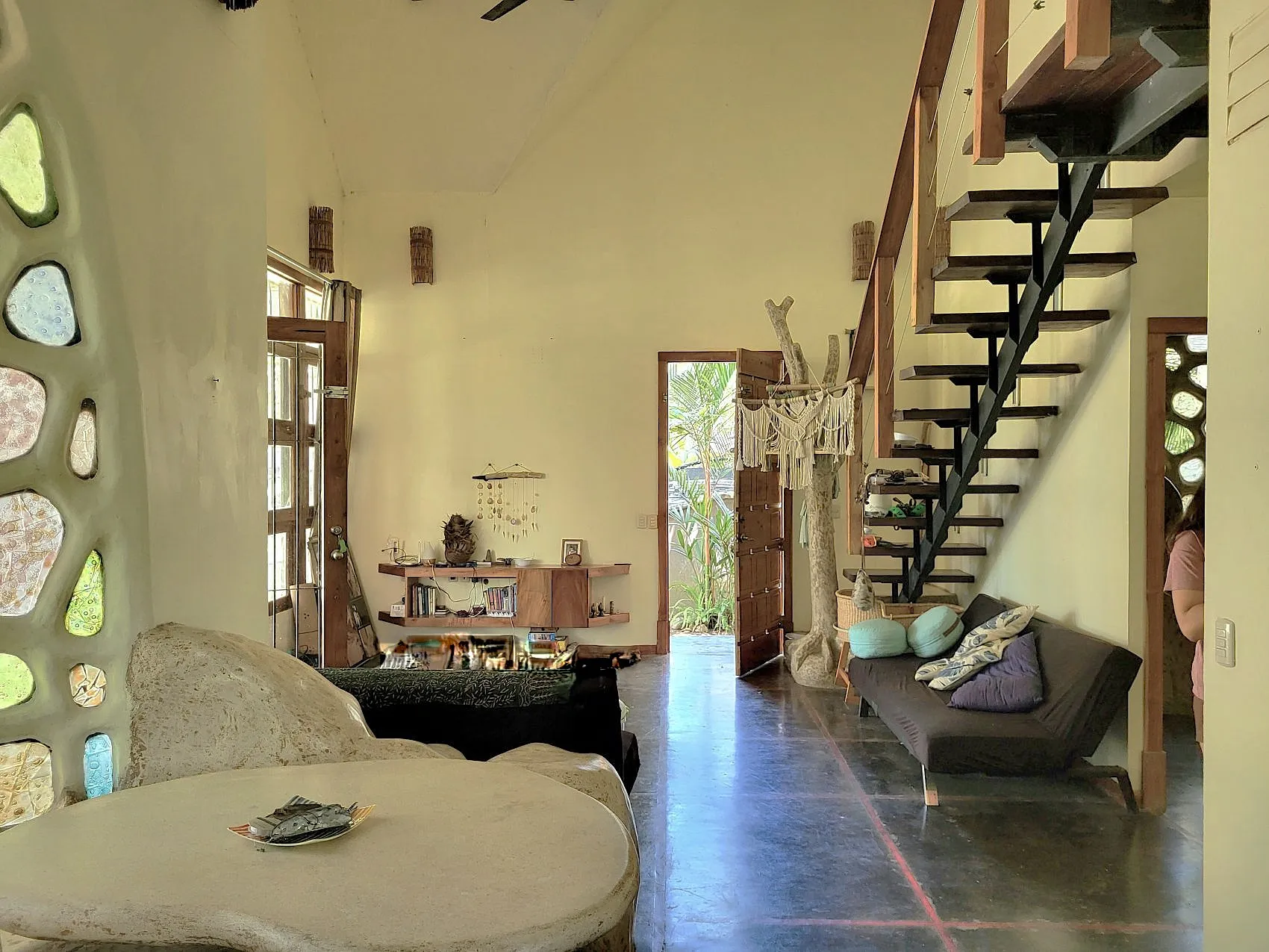 Gaudi-Inspired Beach house in Mal Pais - image 11