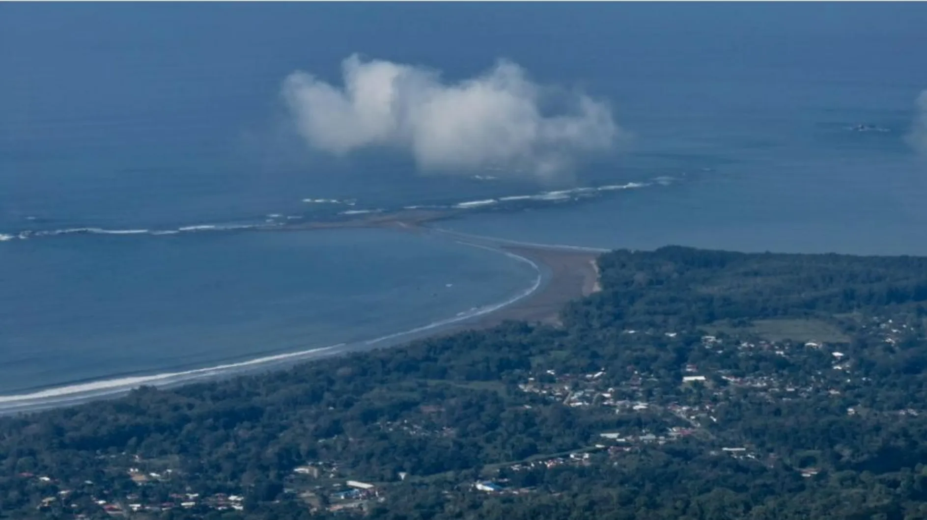 PARADISIACAL 335 ACRES PROPERTY WITH OCEAN VIEW TO UVITA, PUNTARENAS - image 3