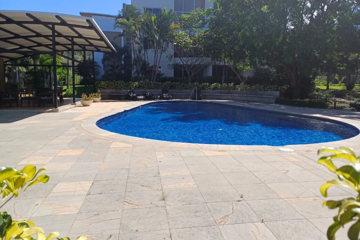 Sell Apartment in Condominium, Santa Ana, San Jose - image 8