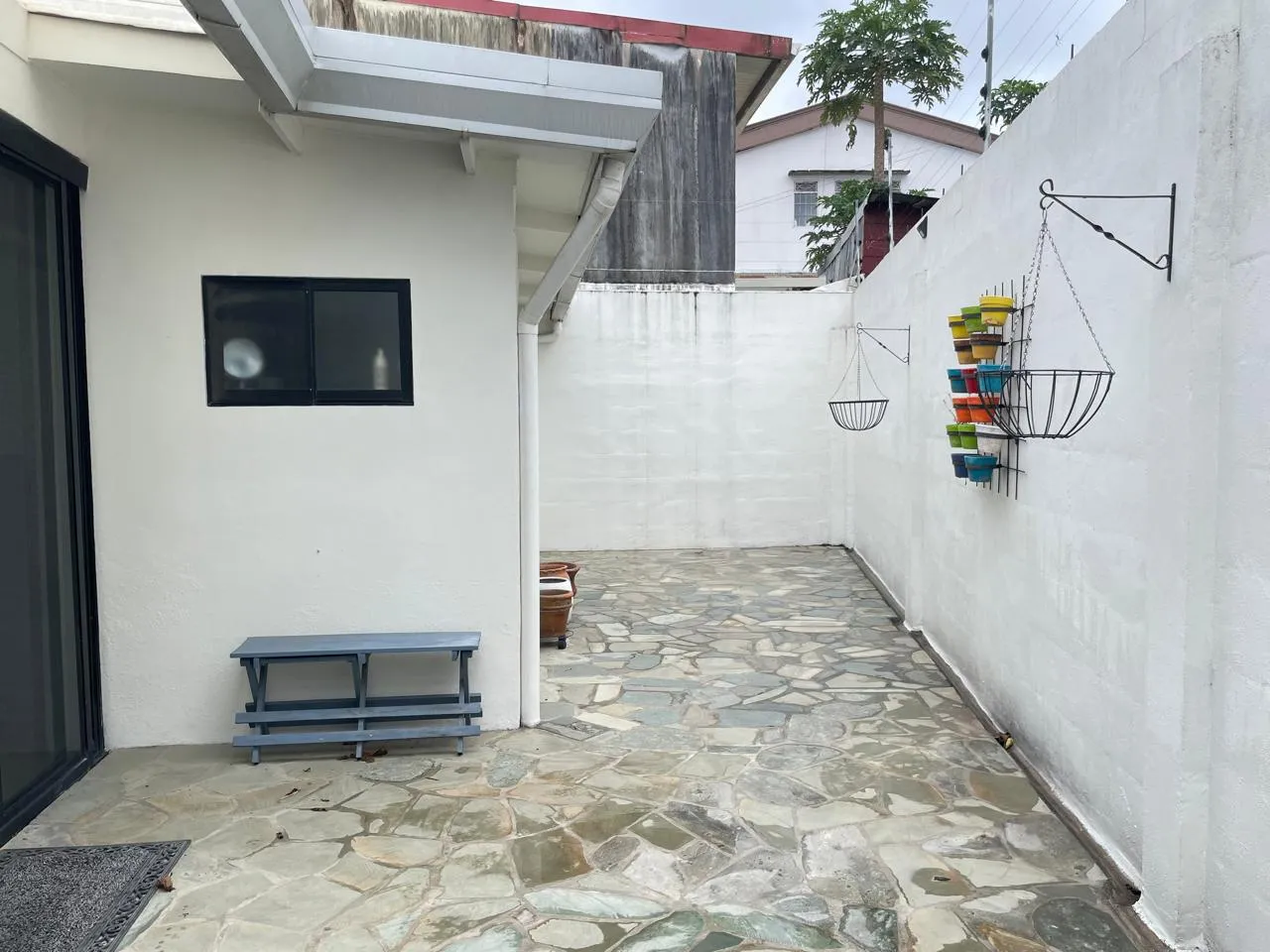 1 level independent house fully furnished for sale - image 10
