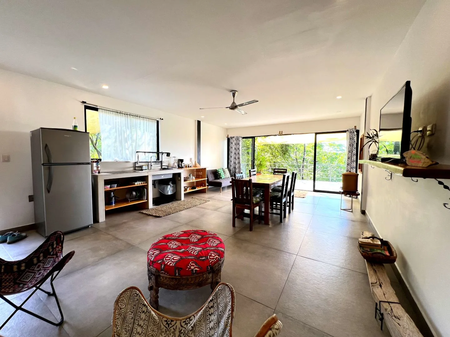 3 bedroom villa, 2 appartments with breathtaking ocean view in Santiago de Hermosa - image 13