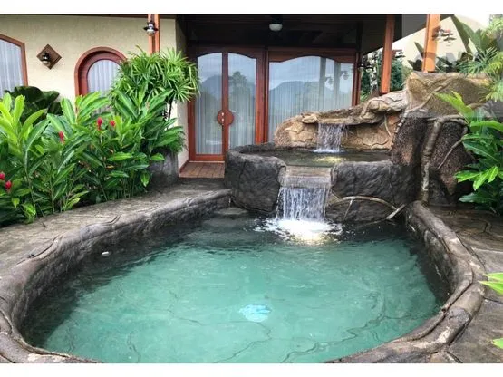 Tranquil Villa with Mountain Views in San Ramón, Costa Rica - image 7