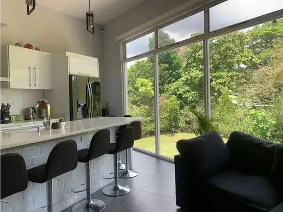 Beautiful Home in Lomas del Mar, Playa Hermosa - image 8