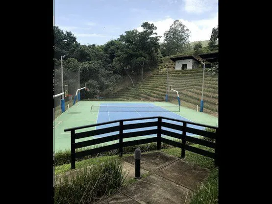 Condominium Lots with Perfect Views - image 12