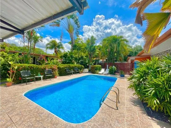 Invest Opportunity with this Hostel in Jaco - image 12