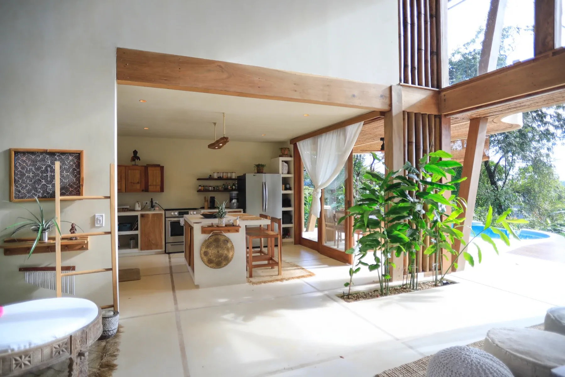 Three Beautifully Styled Homes with Ocean View Just Minutes from the Beach in Santa Teresa - image 6