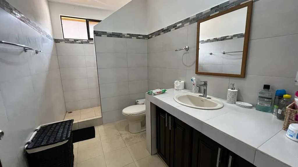 House for sale in Jaco just a few minutes from the beach. - image 13
