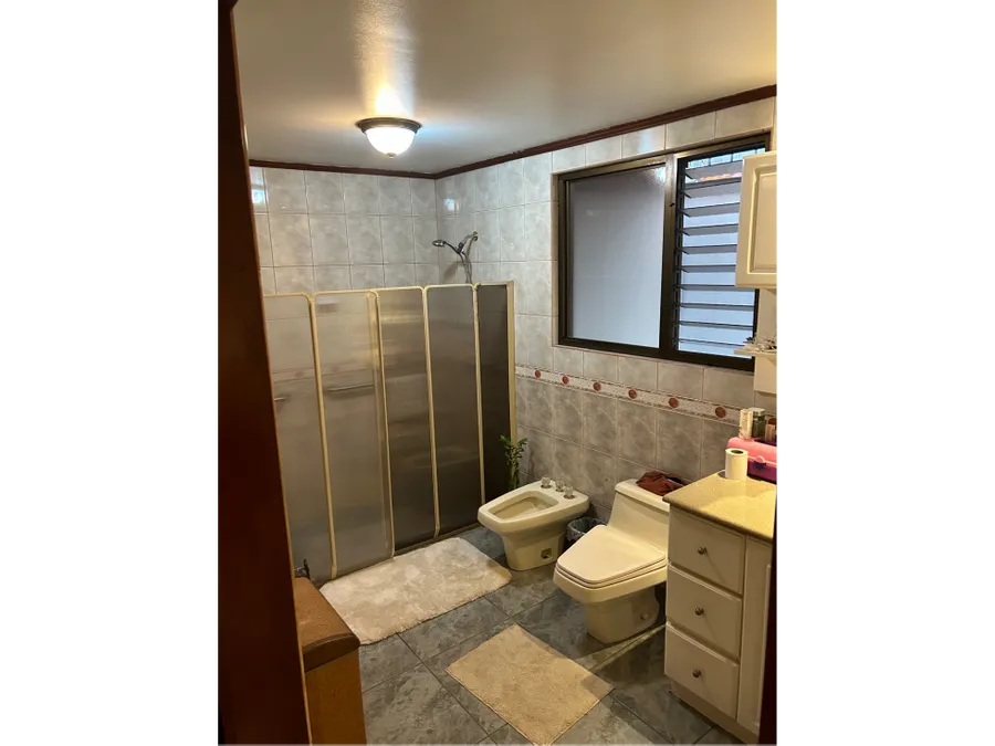 FULLY FURNISHED ONE-LEVEL HOUSE FOR RENT IN LA FAVORITA, ROHRMOSER - image 10