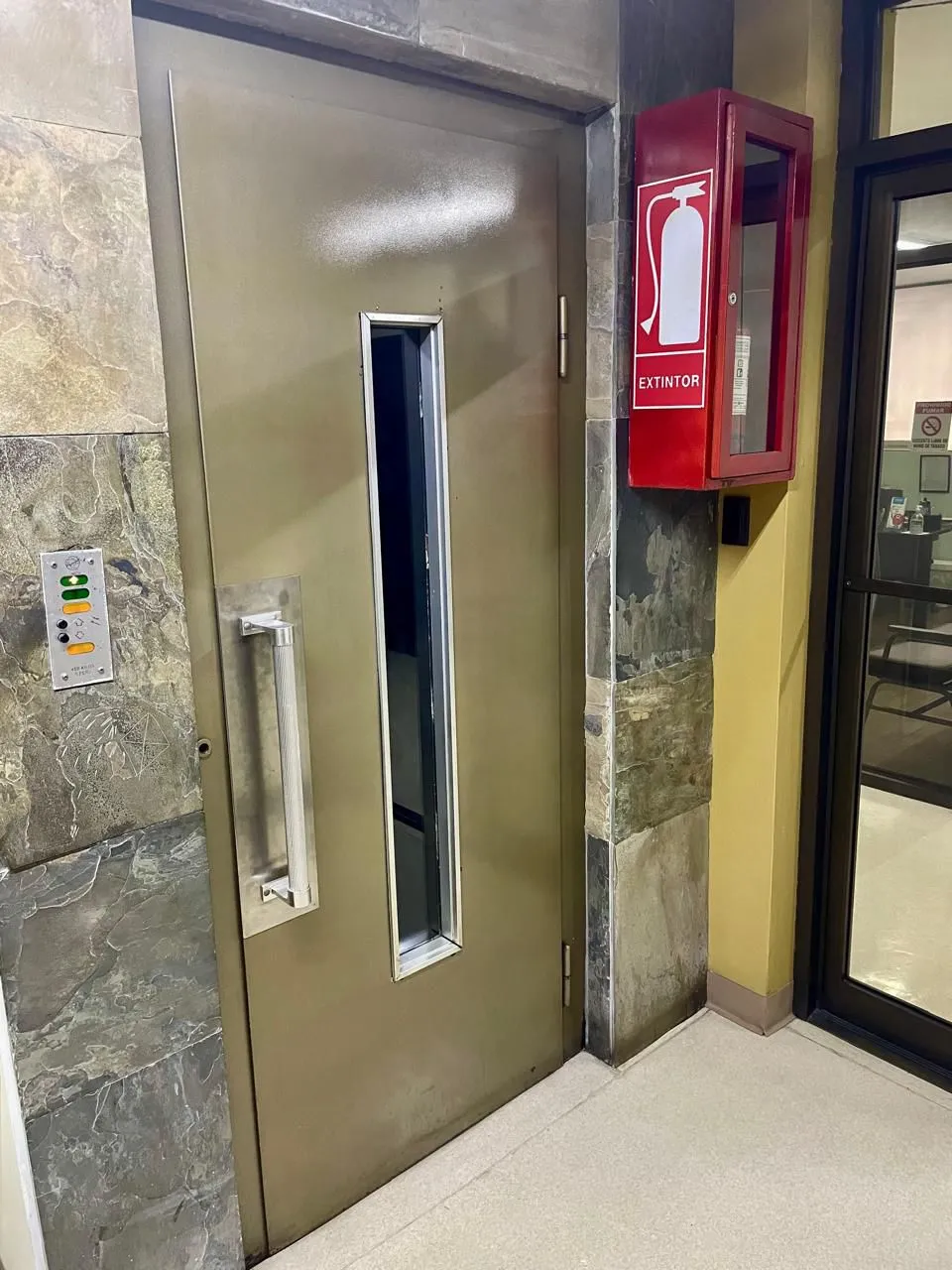 Office in Medical Center: Investment Opportunity - image 8