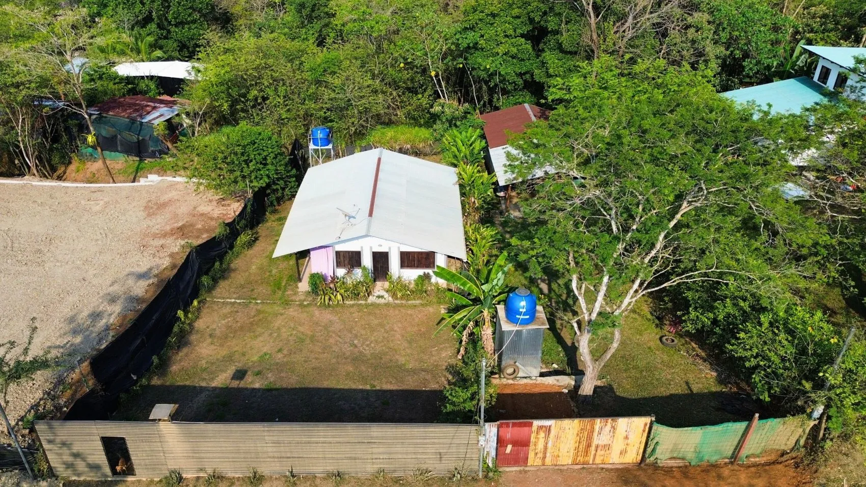 Affordable Investment with Expansion Potential in San Isidro, Santa Teresa - image 3