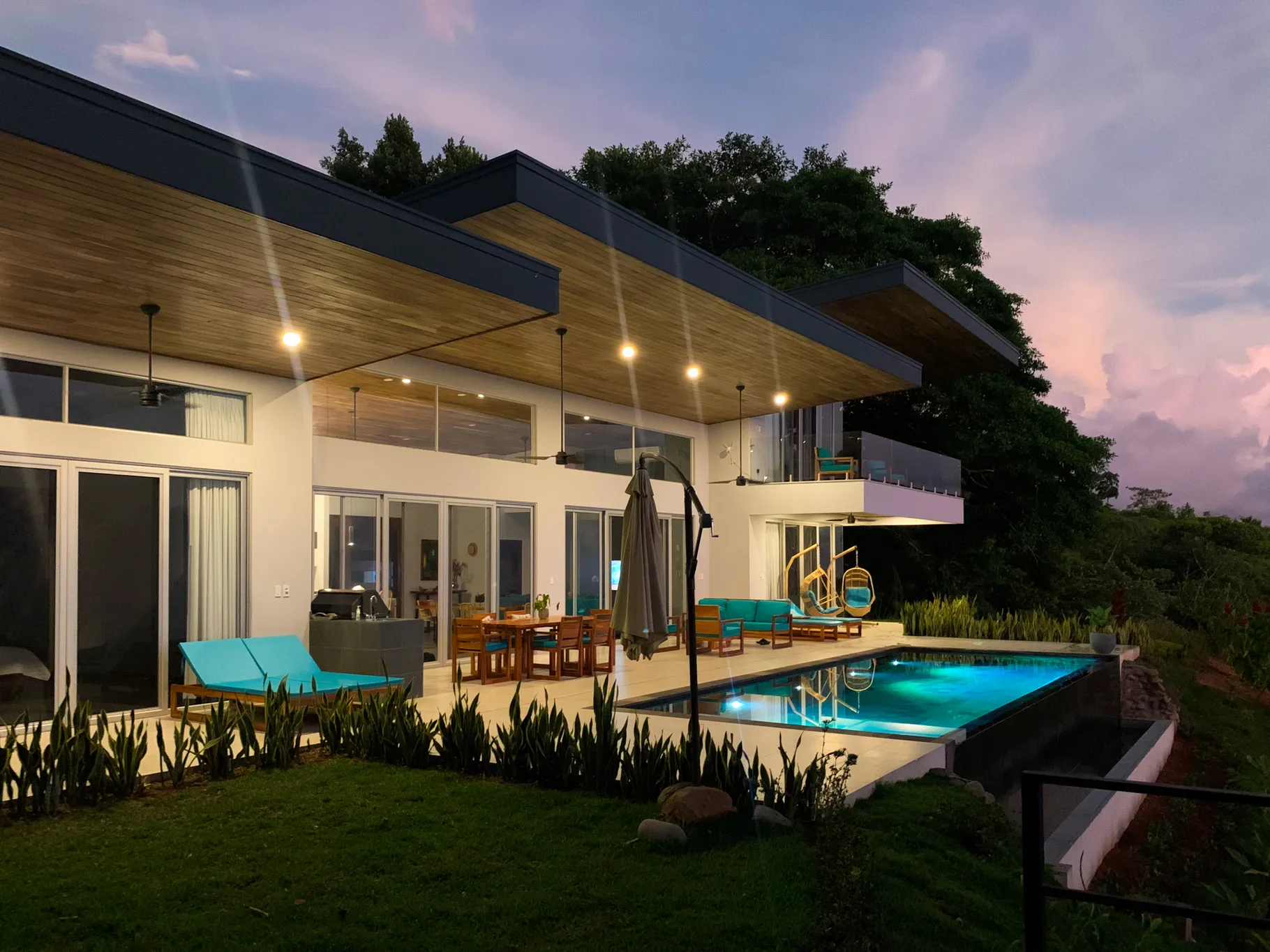 MODERN HOUSE WITH OCEAN VIEW IN COSTA VERDE ESTATES, DOMINICAL, PUNTARENAS - image 4