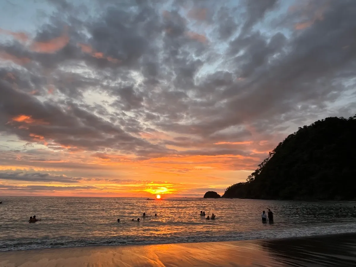 Agent Juan Peraza Vargas gallery image 3